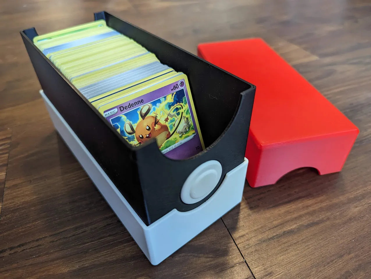 Caja de almacenamiento para cartas Pokemon